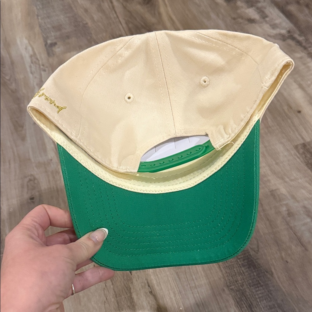 Never worn Dallas Stars x True Brvnd Two-Tone Baseball Cap - Cream & Green - Picture 2 of 4